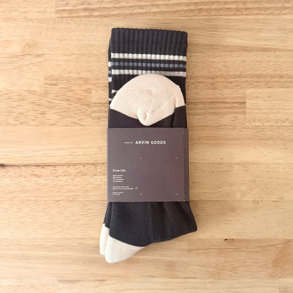 Flow Wave Unisex Striped High Crew Socks - Picture 5 of 6
